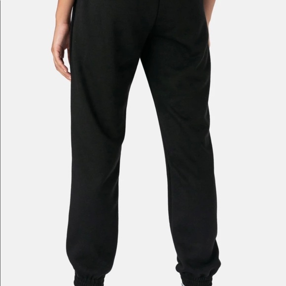sweatpants - Picture 3 of 4